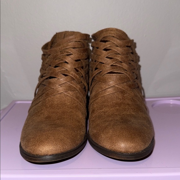 Fergalicious Brown Woven Ankle Booties - Picture 2 of 6